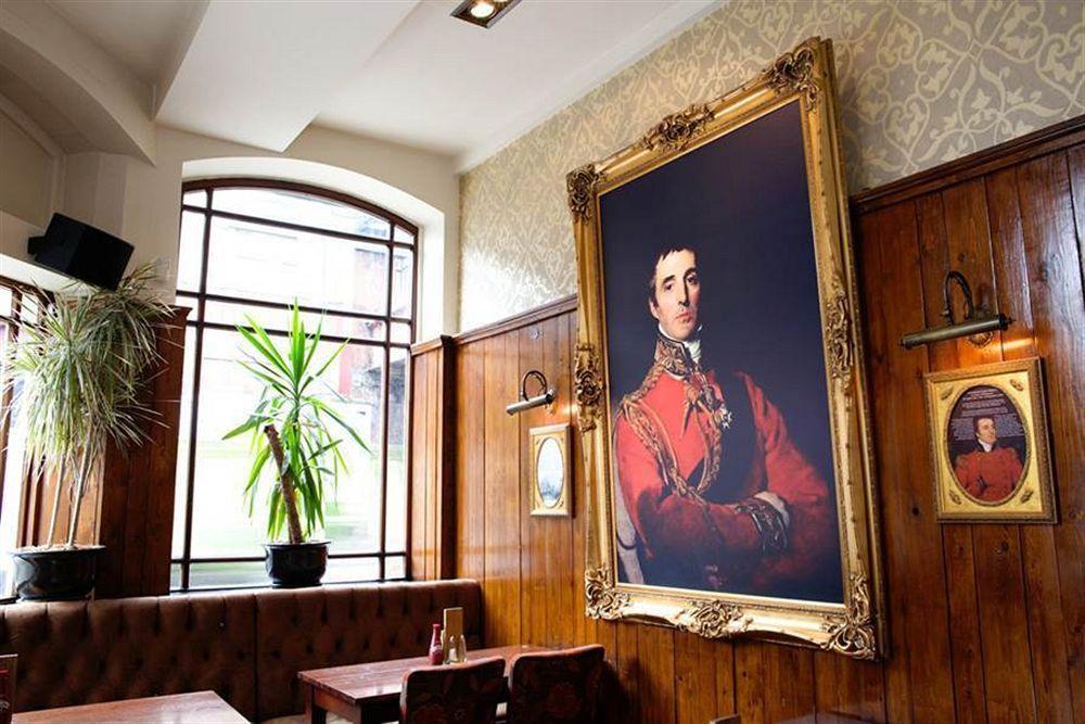 The Wellington Hotel London Eksteriør billede